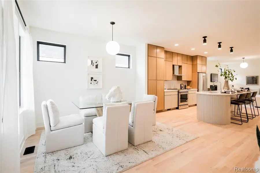 1731 Fischer, Detroit, MI  - #2