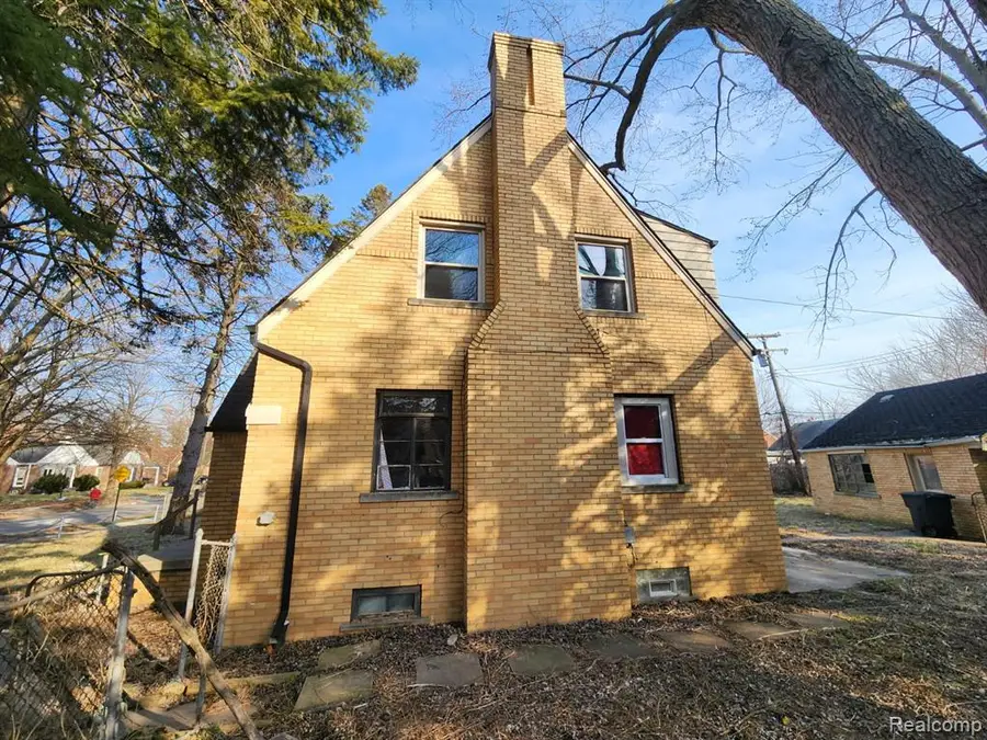 15646 Saratoga, Detroit, MI 48205 - #2