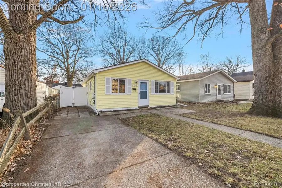 336 Kensington, Ferndale, MI  - Image #2