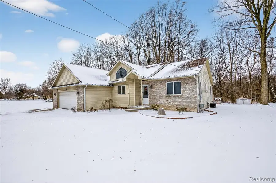 14101 Tuscola, Clio, MI  - #2