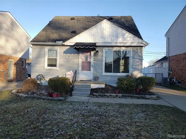 310 N Marias, Clawson, MI 