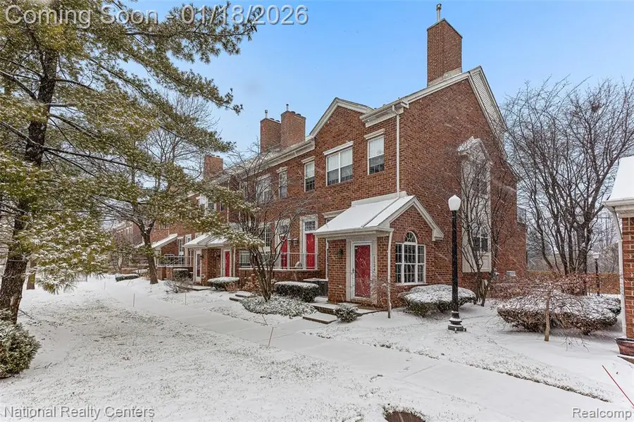 1524 Maryland Club, Royal Oak, MI  - Image #2