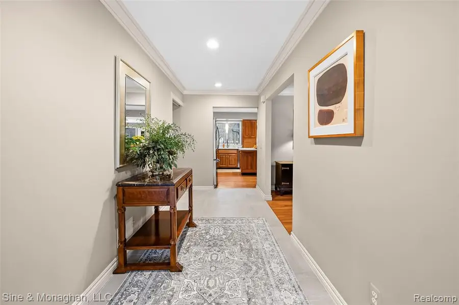 210 Mead, Rochester Hills, MI  - Image #3