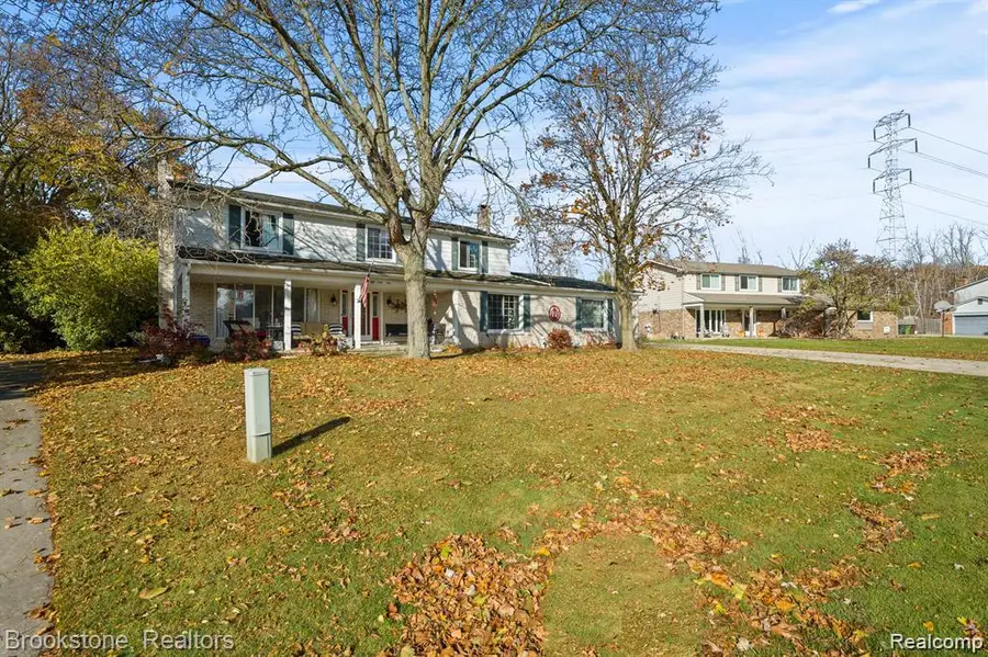 5069 Vincent, Shelby Township, MI 48316 - Image #2