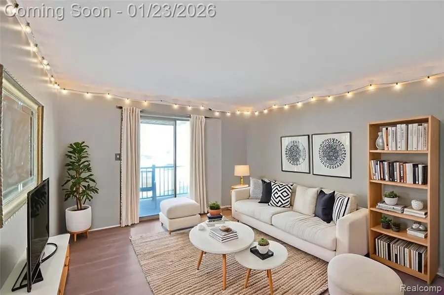 11750 15 Mile, Sterling Heights, MI  - Image #3