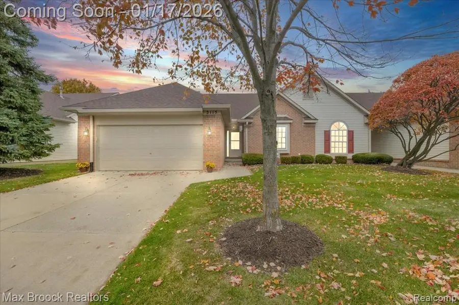 2115 Oakbrook, Commerce Township, MI  - Image #2