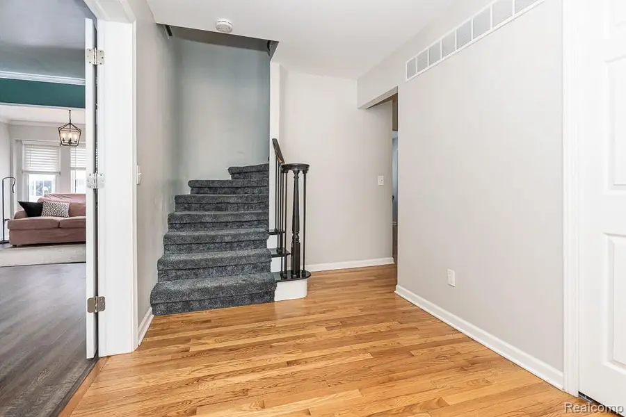 39802 Sunderland, Clinton Charter Township, MI  - Image #2