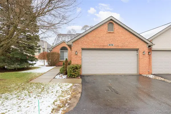 970 Ridge, Brighton, MI 