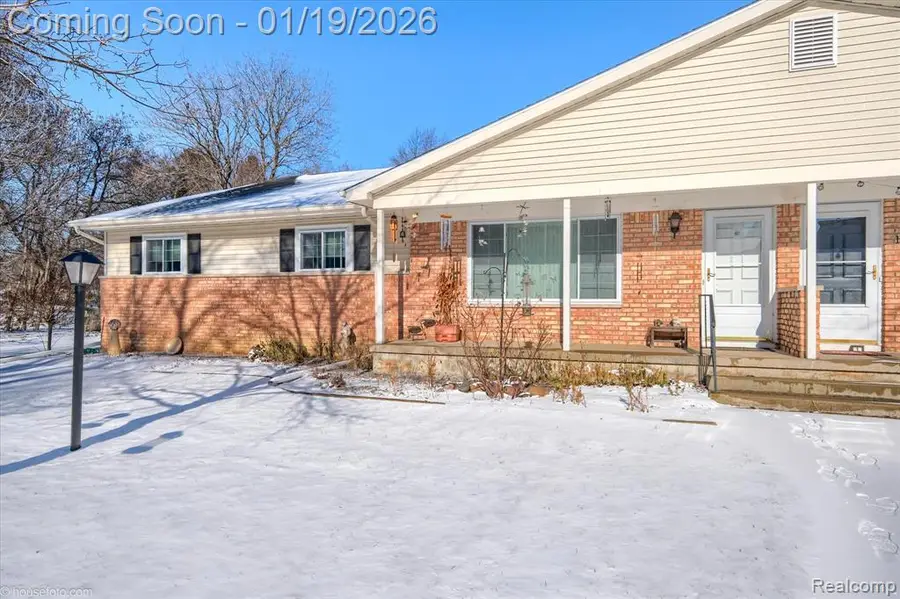 3337 Field #10, Clio, MI 48420 - Image #2