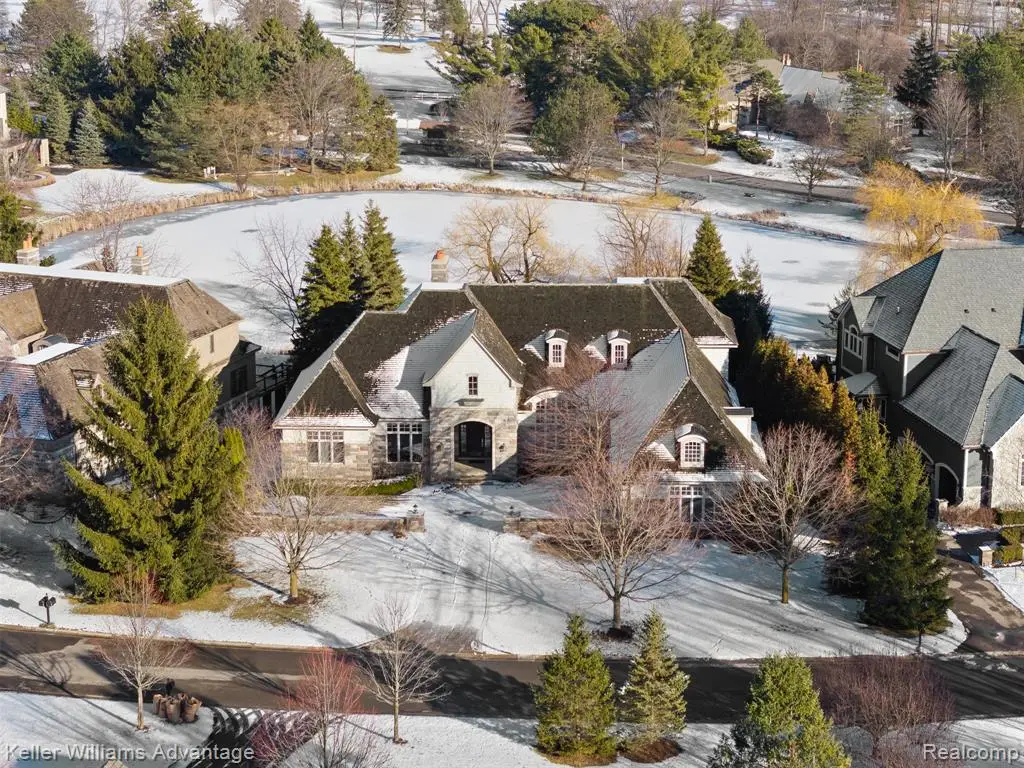 2951 Turtle Pond, Bloomfield Hills, MI  - #1