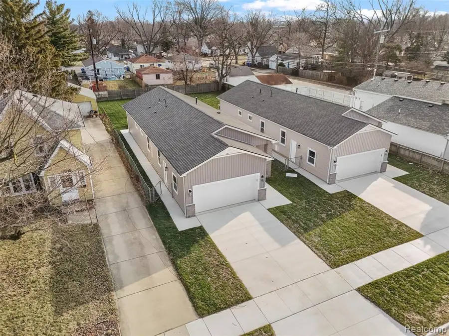 4833 Harding St Harding St, Dearborn Heights, MI 48125 - Image #2