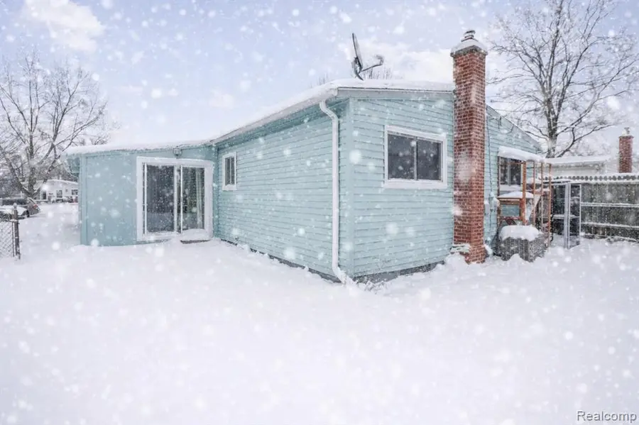 456 S Hawthorne, Westland, MI  - Image #3