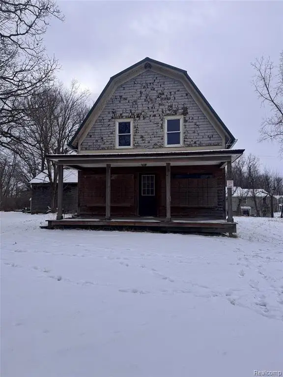 8545 Jackson, Dexter, MI 