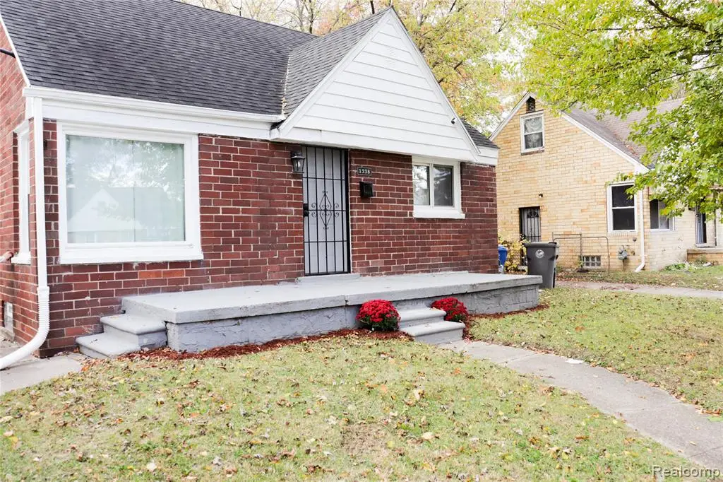 1338 Helen, Inkster, MI  - #1