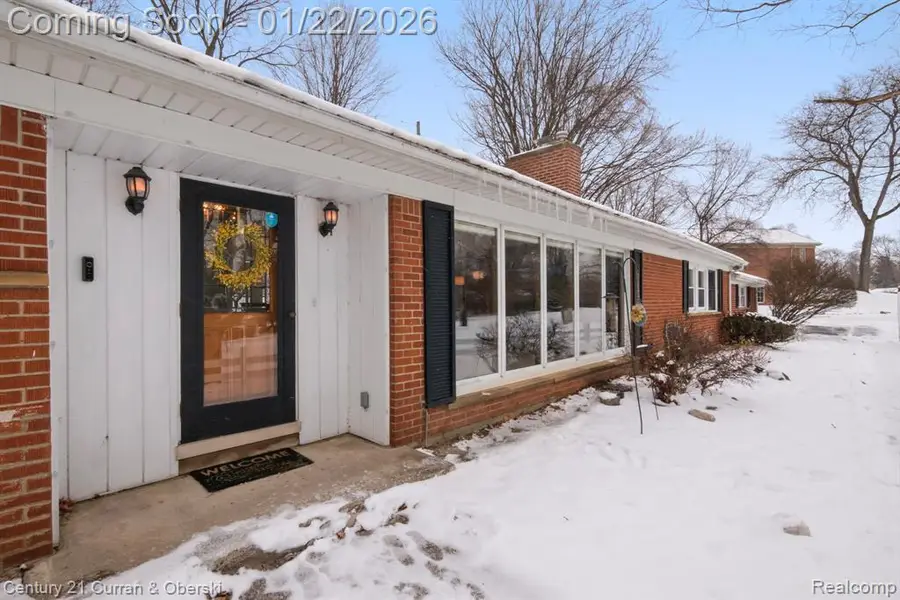 33870 Cotswold, Farmington, MI  - Image #3