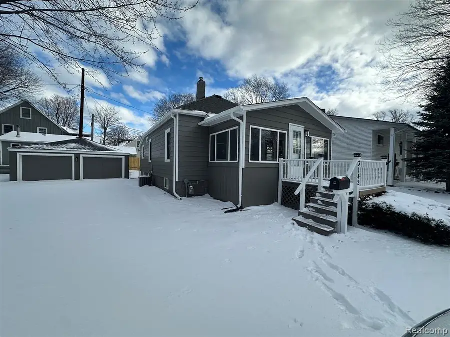 3142 Wright, Port Huron, MI 48060 - #3