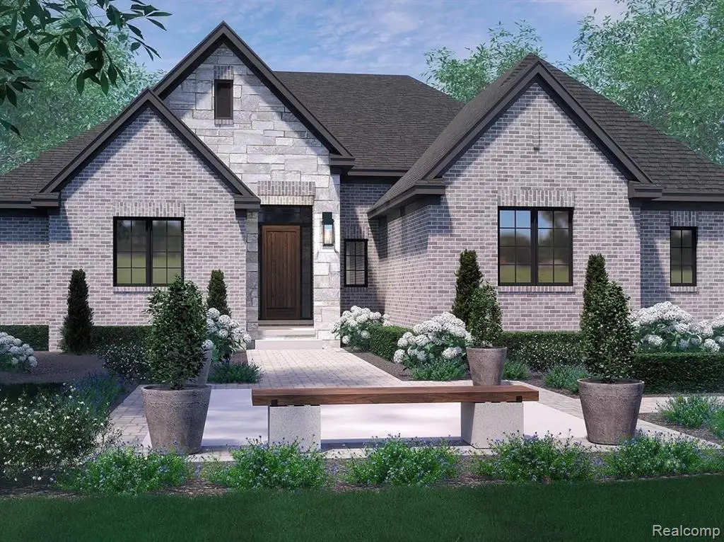 54660 Chesterfield Rd, Chesterfield, MI 48051 - #1