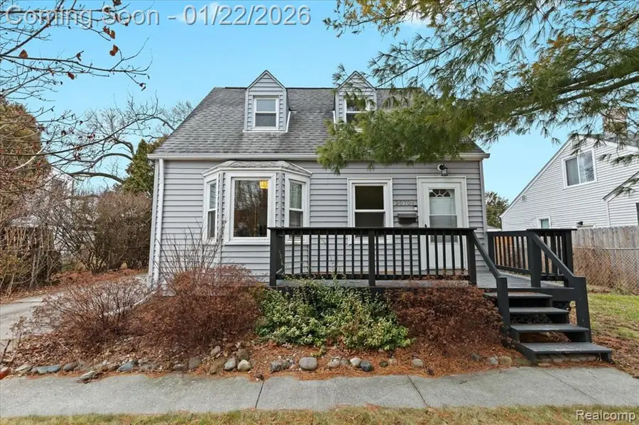 20708 Gaukler, Saint Clair Shores, MI  - Image #2