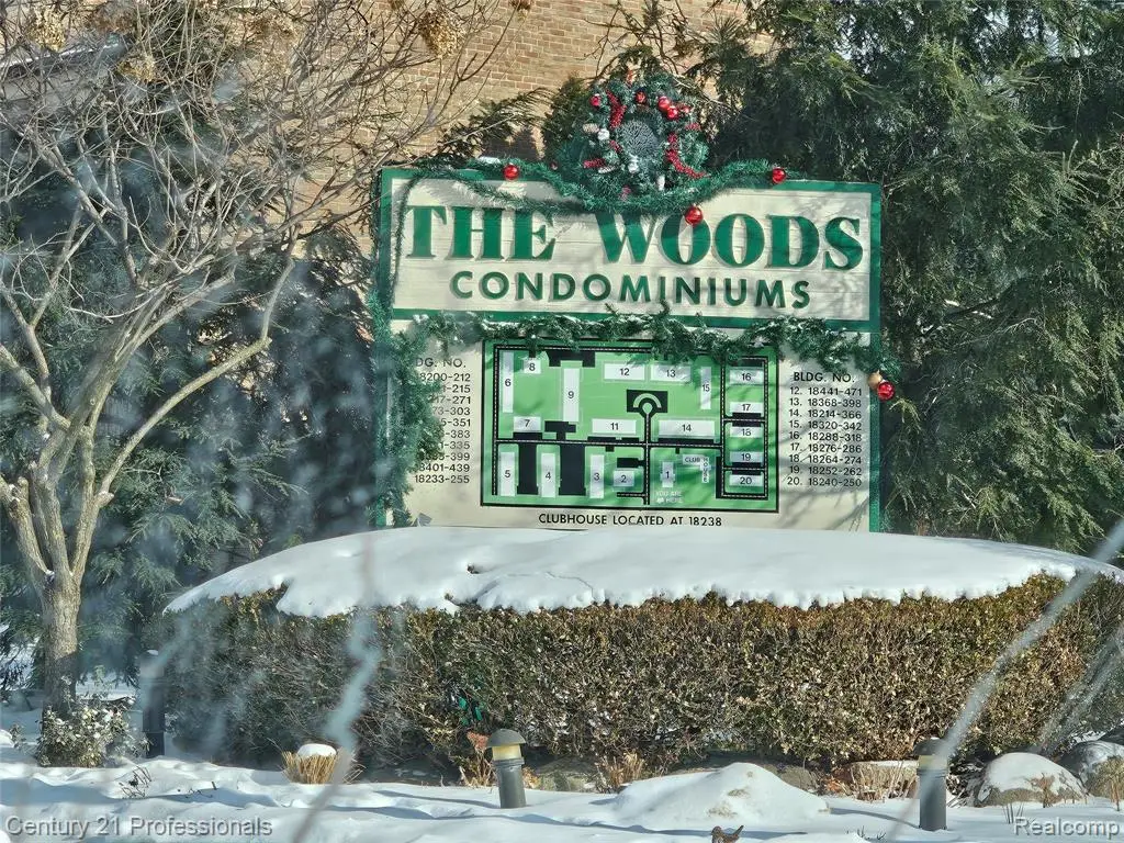 18328 University Park, Livonia, MI  - Image #1