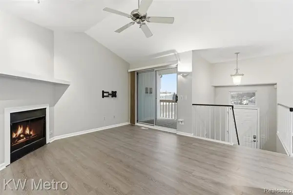 1563 N Bywood, Clawson, MI 