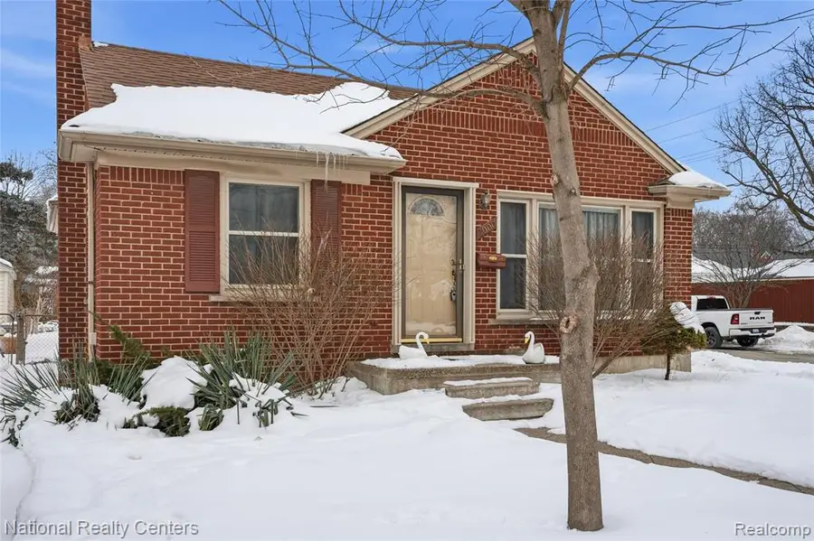 2000 Byrd, Dearborn, MI 48124 - #3