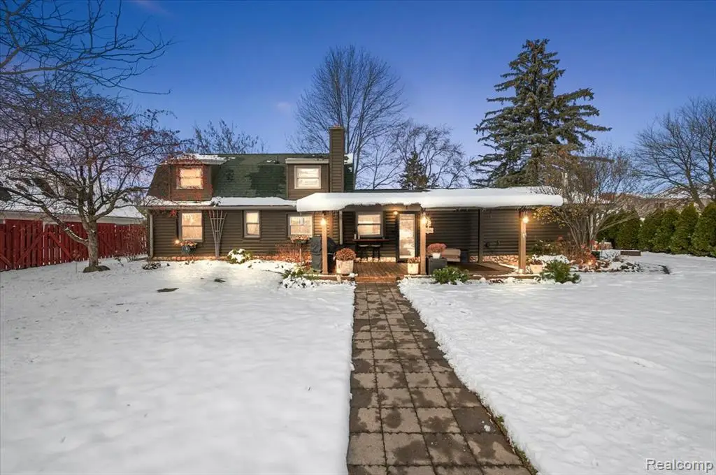 8402 27 Mile / Edmund, Washington, MI  - #1