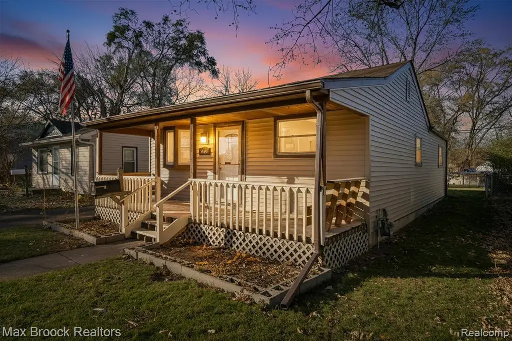 20916 Pinecrest, Taylor, MI  - #1