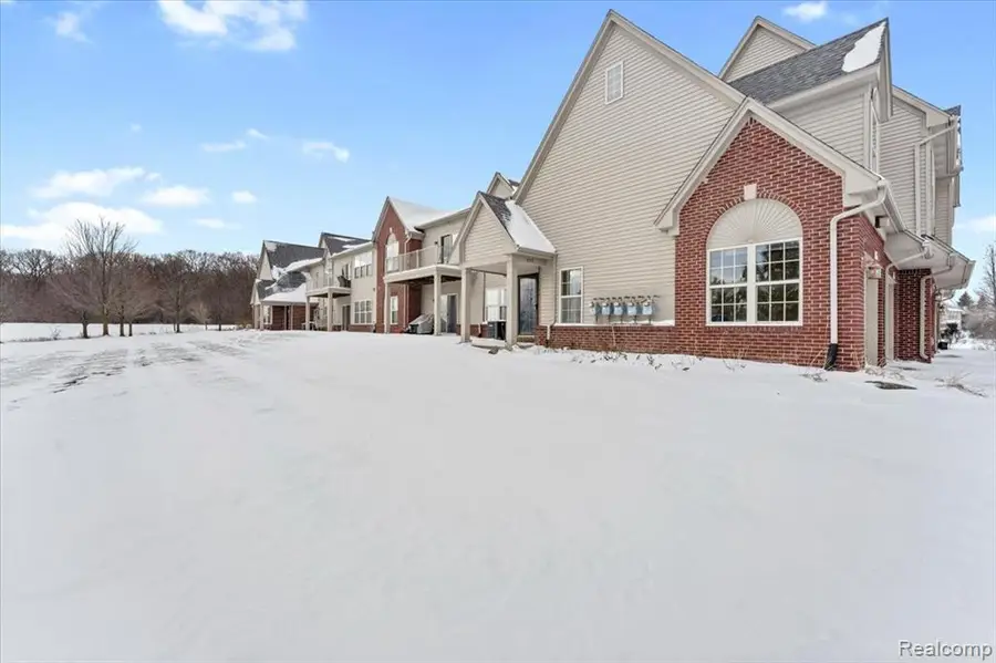 495 Addington, Ann Arbor, MI  - Image #2