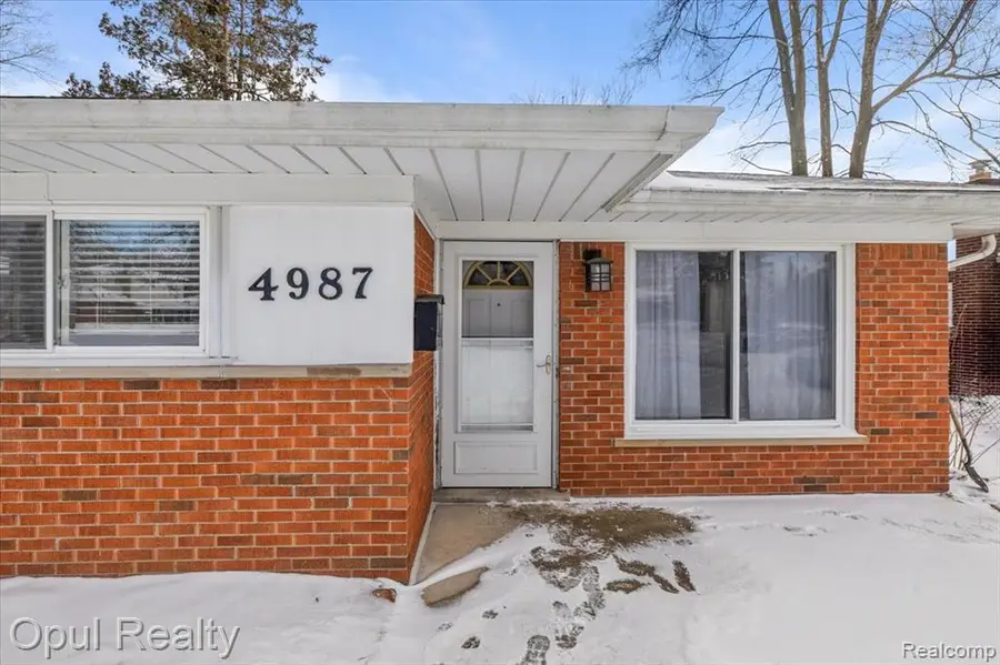4987 Roosevelt, Dearborn Heights, MI 48125 - #3