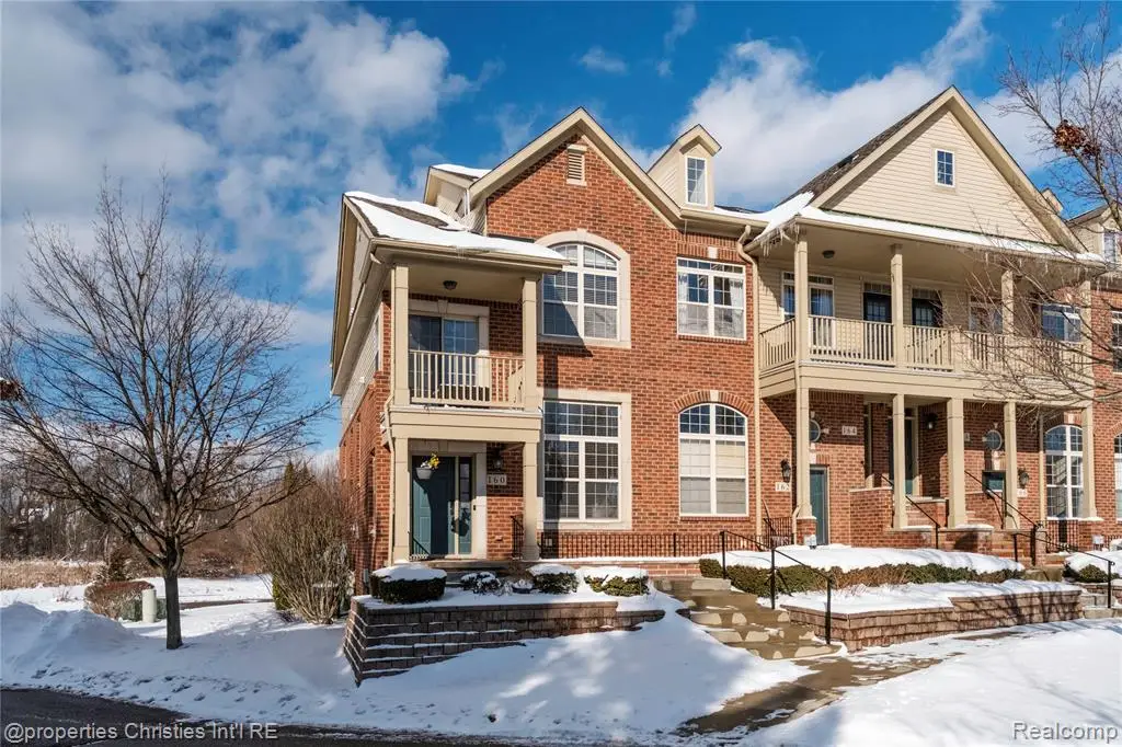 160 Club House #57, Walled Lake, MI  - Image #1