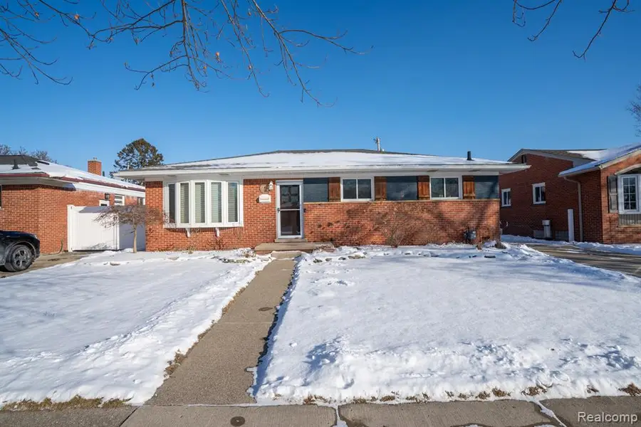 1773 Lakeview, Trenton, MI  - Image #2