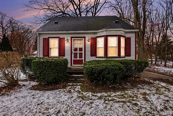 2456 Richwood, Auburn Hills, MI 