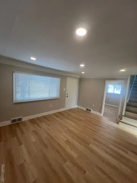 8732 Jewett, Warren, MI  - #2