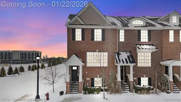 47701 Hillcrest #76, Northville, MI 