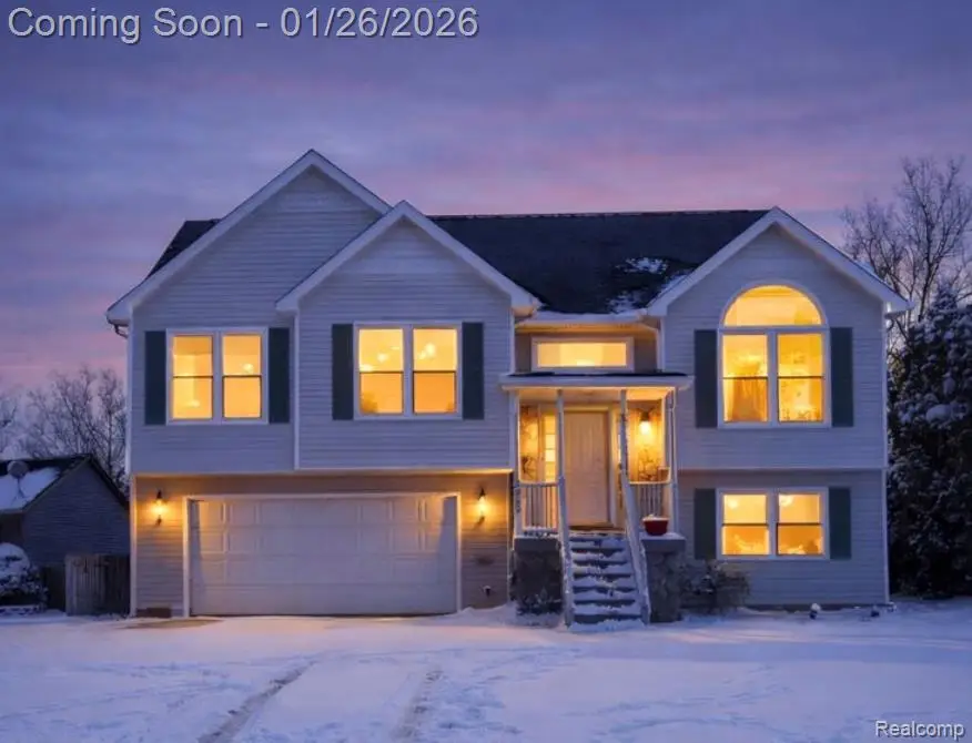 2852 Creekside, Waterford, MI  - Image #1