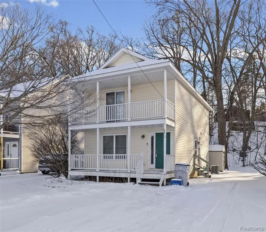 8872 Lagoon, Brighton, MI  - #1