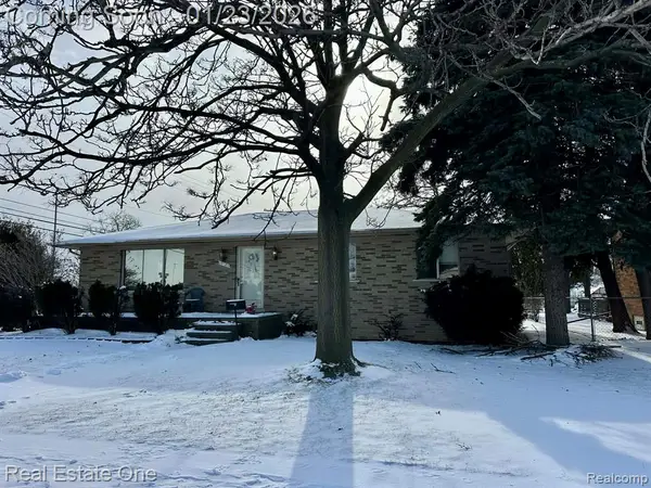 19580 Glenn, Roseville, MI 