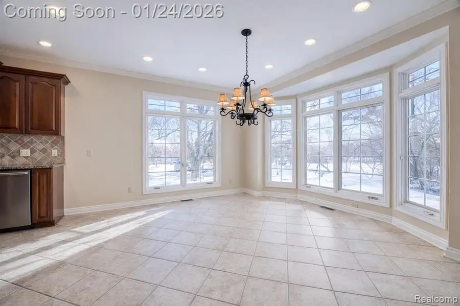 6608 Enclave, Clarkston, MI  - Image #3