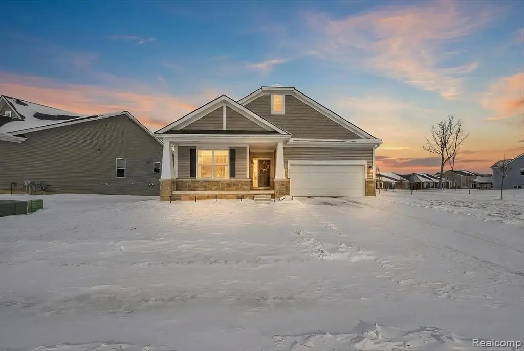 8185 Carston, Brighton, MI 48116 - #1