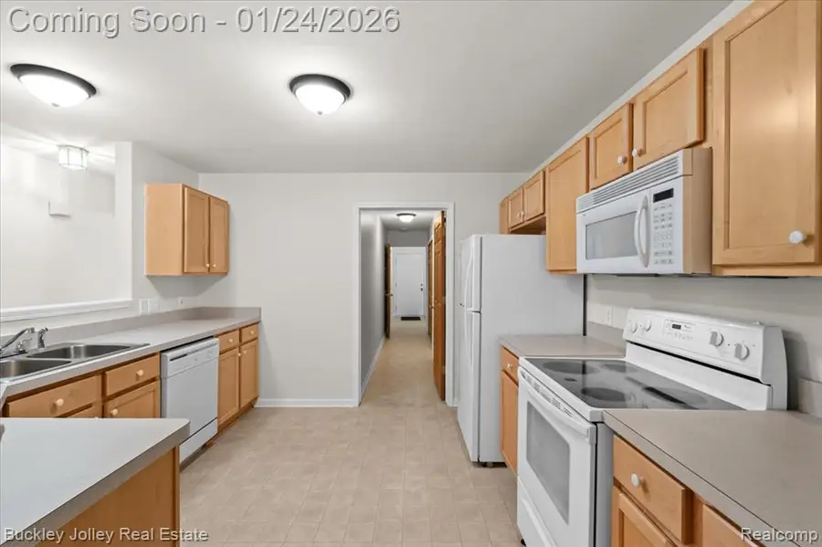4030 Kirkway #125, Howell, MI  - Image #2