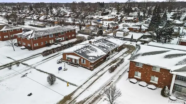 23301 Kelly, Eastpointe, MI 