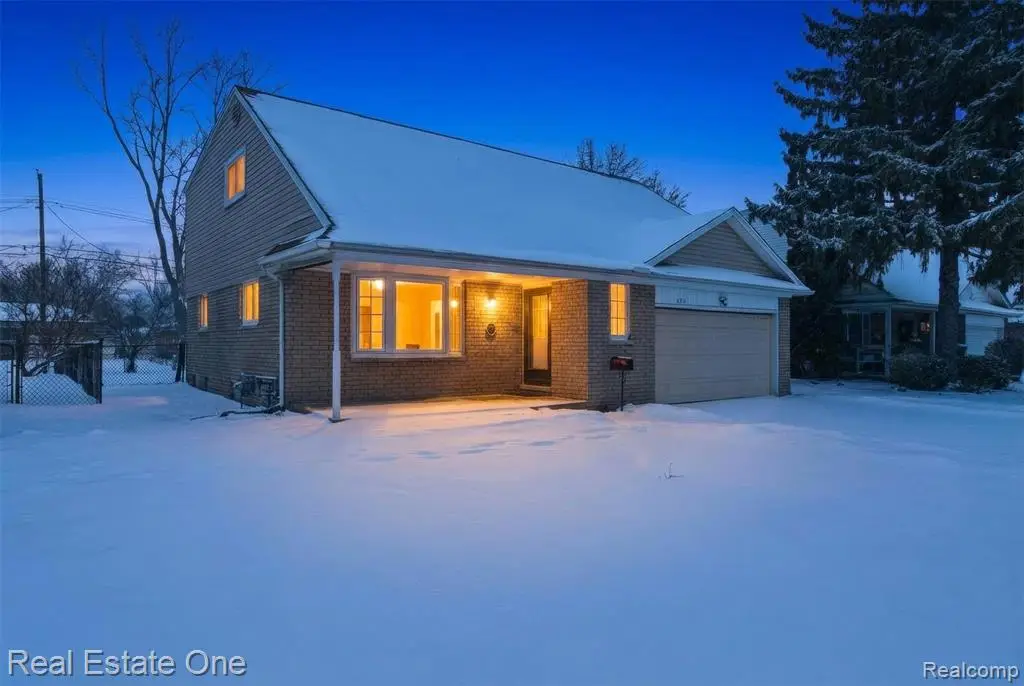 2811 Rhodes, Troy, MI  - Image #1