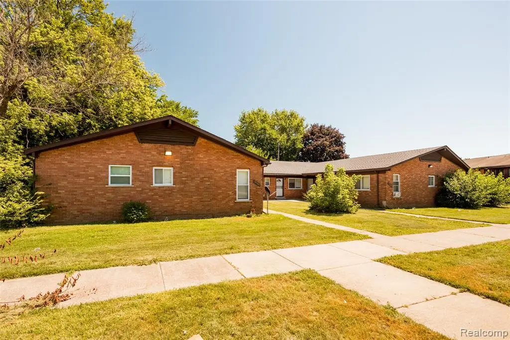9500 Chalmers, Detroit, MI 48213 - Image #1