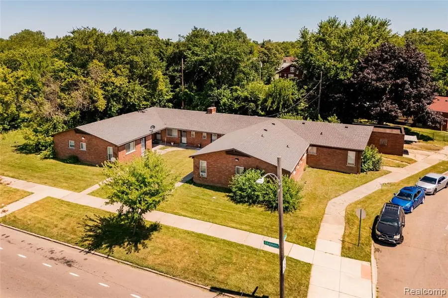 9500 Chalmers, Detroit, MI 48213 - Image #3