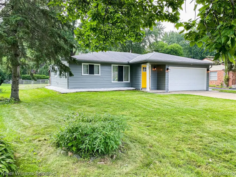 1907 Kirkton, Troy, MI  - #3