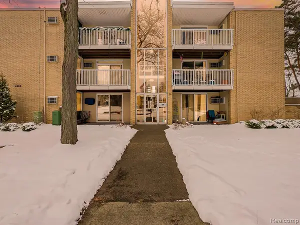 4905 Crooks A2, Royal Oak, MI 