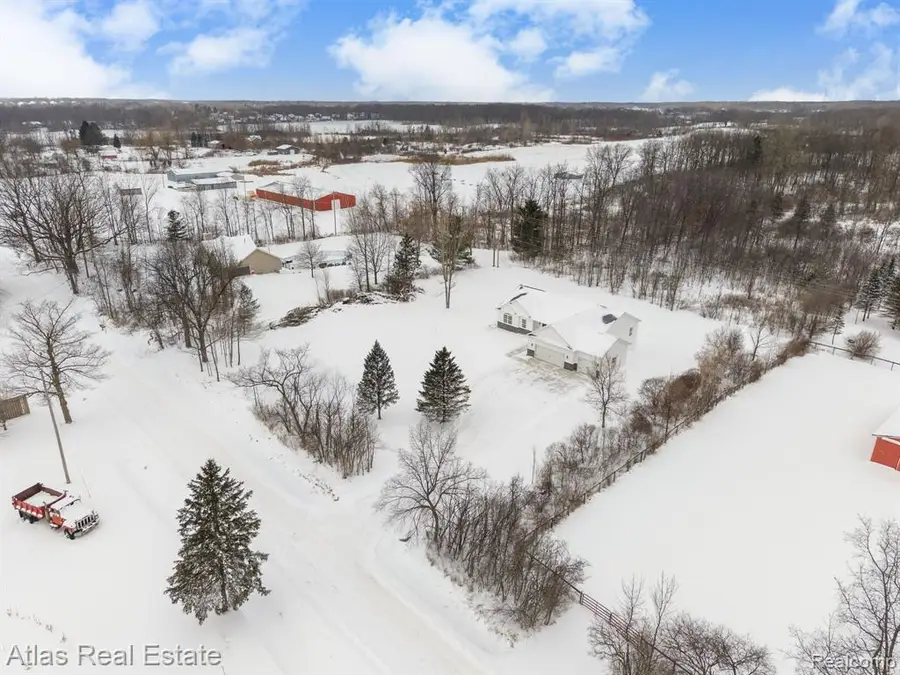 11289 Green, Goodrich, MI  - Image #3