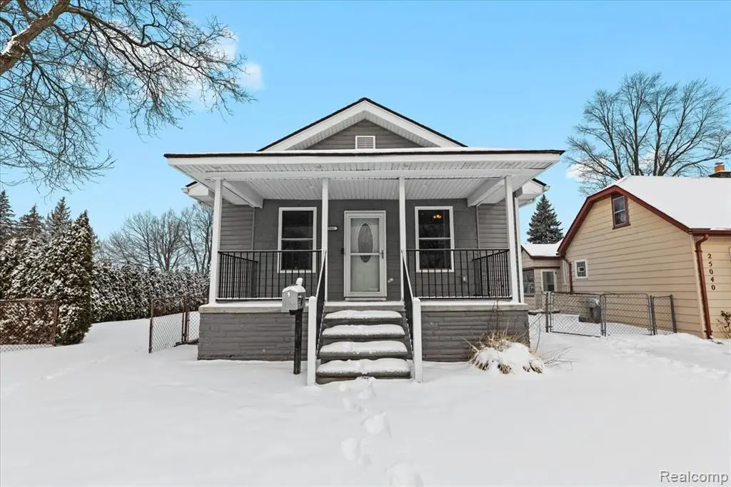 25048 Doxtator, Dearborn, MI  - #1