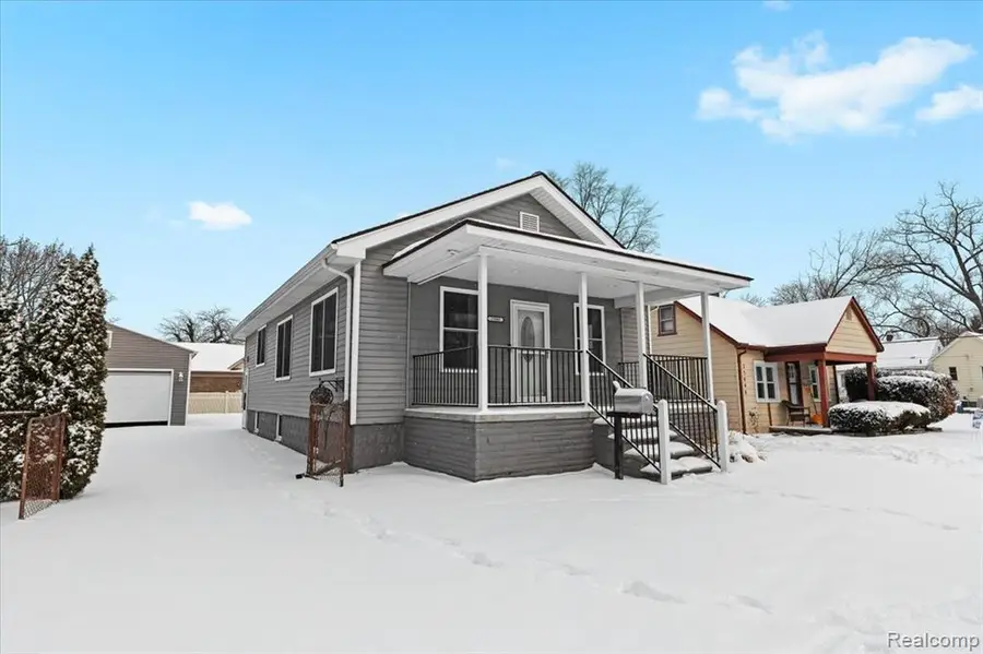 25048 Doxtator, Dearborn, MI  - #3