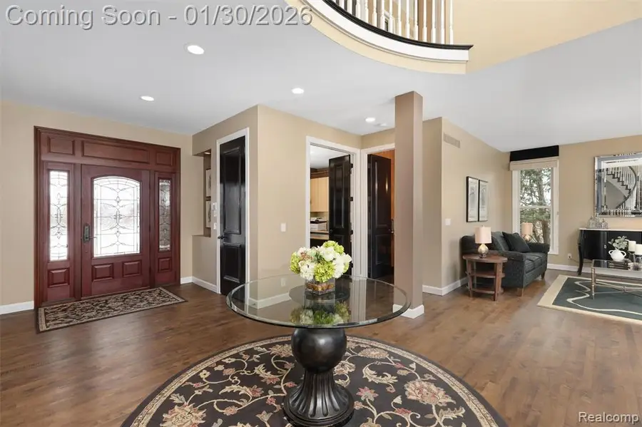 49474 Pine Ridge, Plymouth, MI 48170 - Image #2